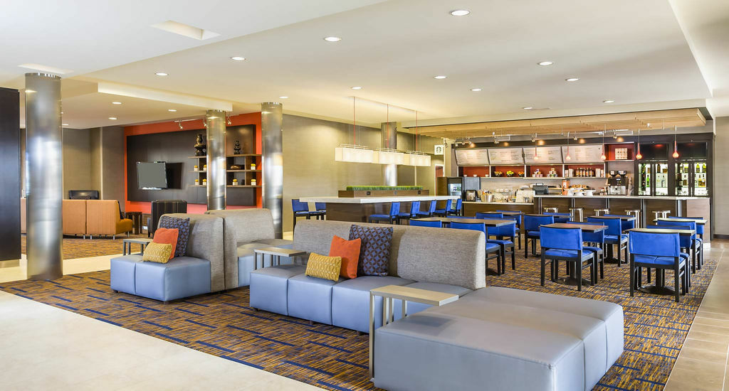 Courtyard By Marriott Stafford Quantico Hotel Triangle Exterior photo